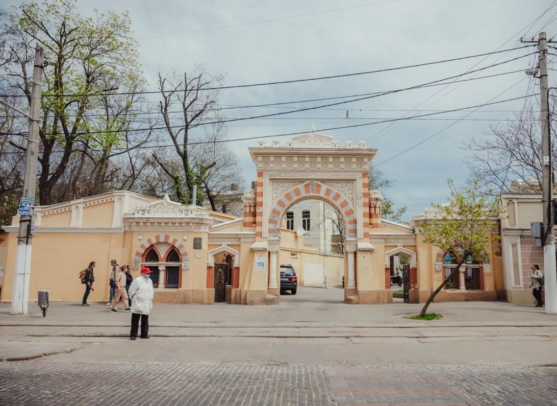 ArtOtrada Mini-hotel Odesa Exterior foto